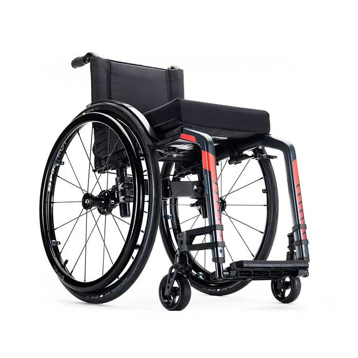 Carrozzina superleggera personalizzabile pieghevole Kuschall Champion ibrida