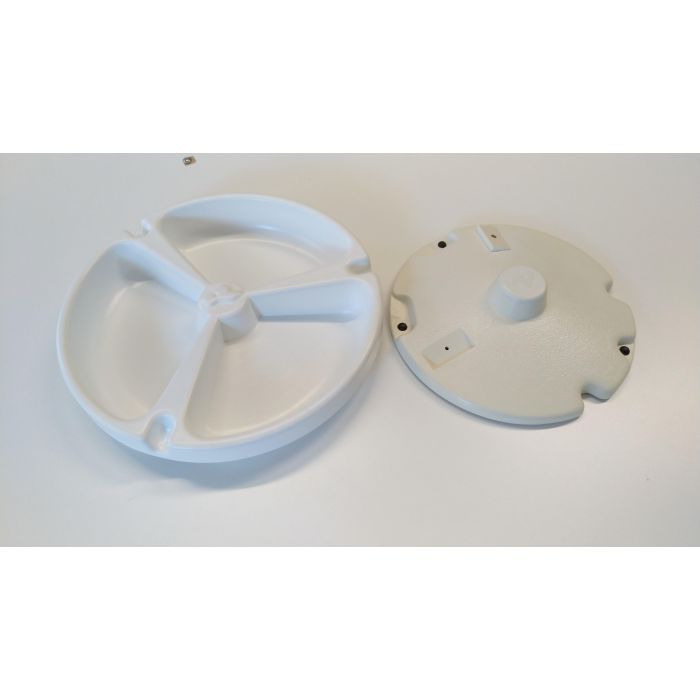 Piatto a tre scomparti con base piatta rotante Rolyan